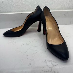 Christian Louboutin Classic Black Pumps